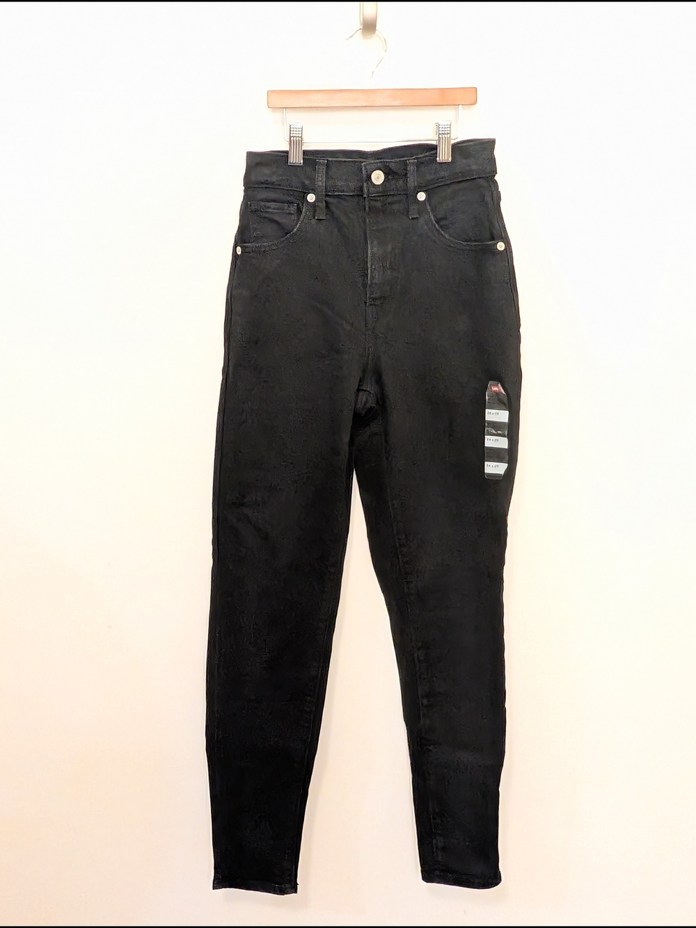 Levi's Black High Waisted Mom Jeans Women's Size 24 Inseam 28" New